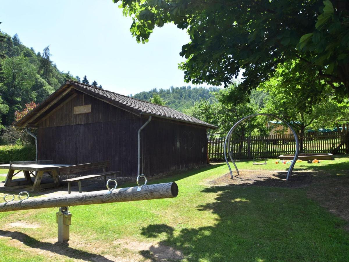 Charming Apartment With Private Terrace Bad Wildungen Bagian luar foto