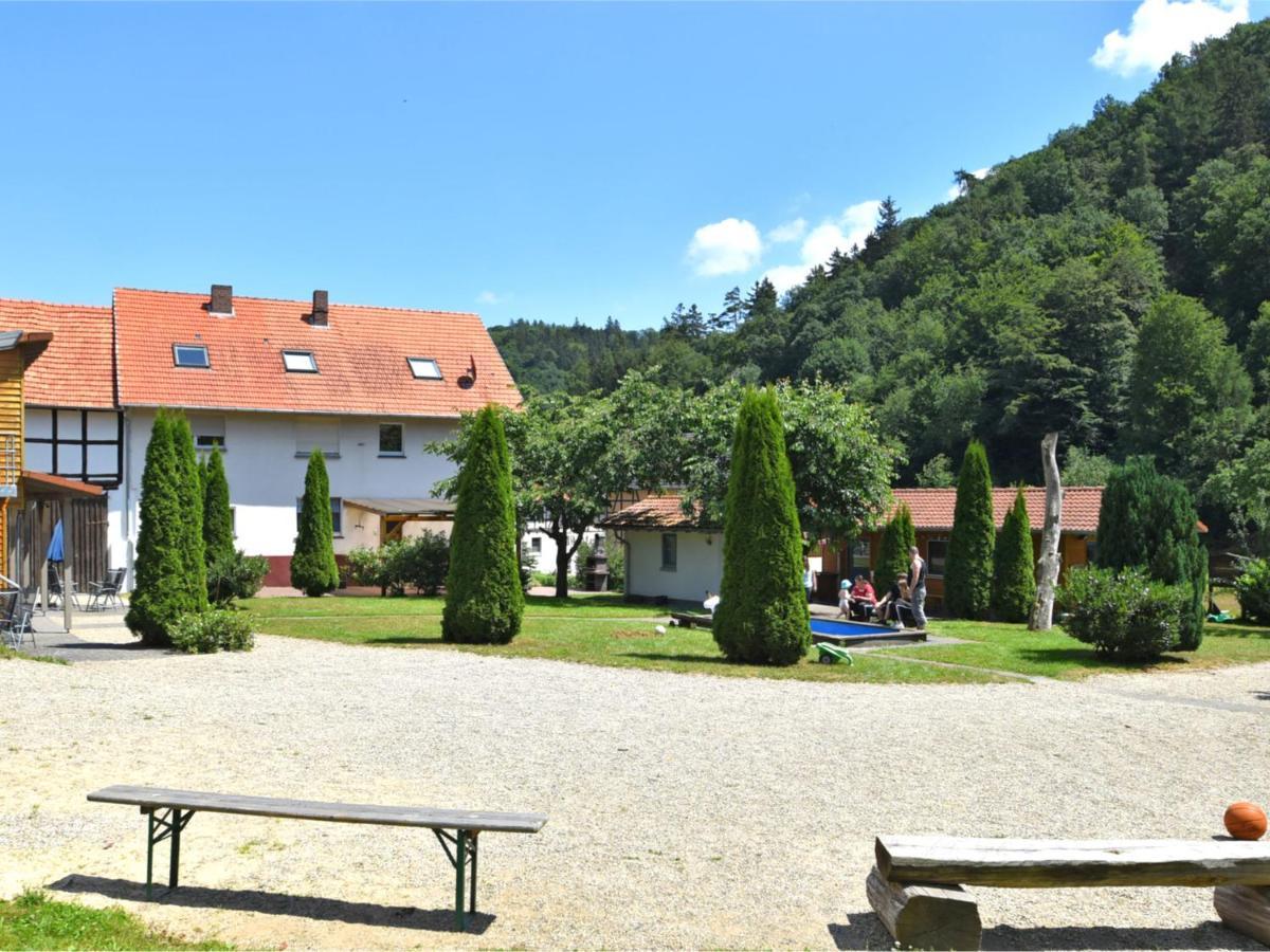 Charming Apartment With Private Terrace Bad Wildungen Bagian luar foto