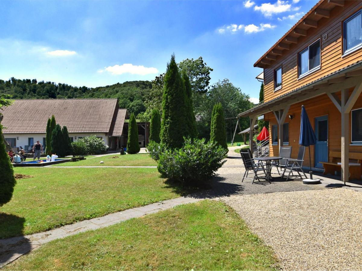 Charming Apartment With Private Terrace Bad Wildungen Bagian luar foto